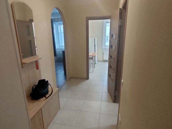 Оренда 1к квартири біля Версаль парку, однокімнатна в центрі