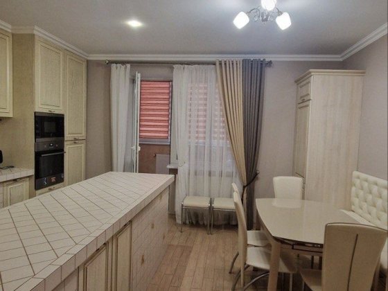 Оренда дворівневої квартири на Каскаді Ивано-Франковск