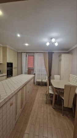 Оренда дворівневої квартири на Каскаді - фото 1