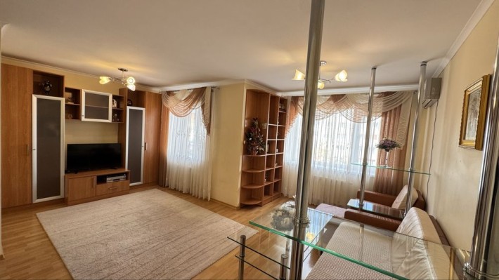 Оренда 3-и кім. квартири! - фото 1