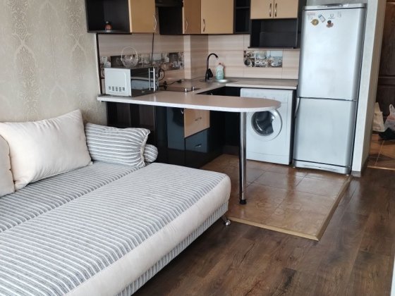 Здається квартира студія