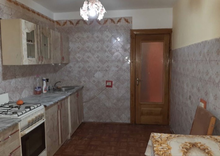 Оренда 2 кім кв. Пасічна за мостом. - фото 1