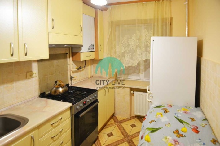 Оренда 2-кім квартири по вул. Набережна (М) - фото 1