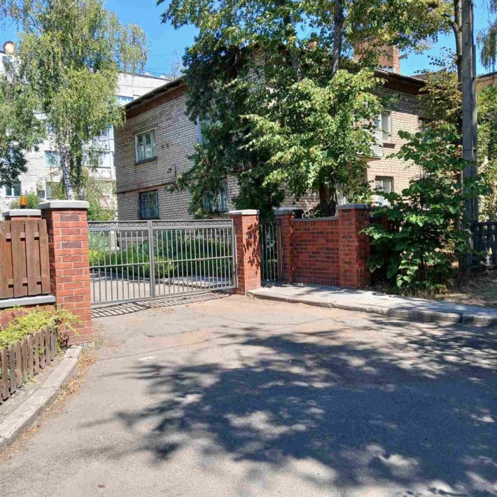 Аренда 2-х комн.в центре  возле реки вул. Великого Кобзаря 25 - фото 1