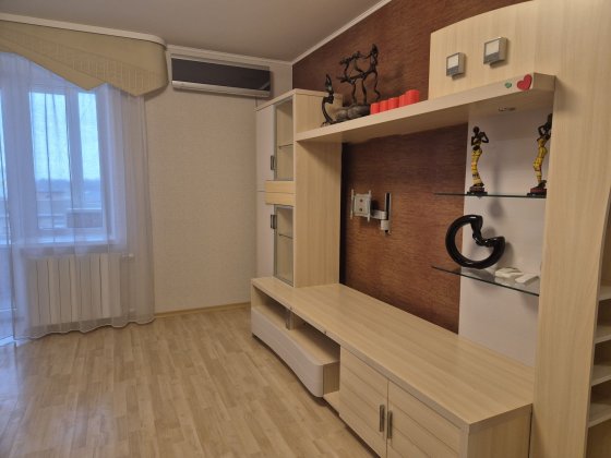 Сучасна 2х кімнатна квартира , з індивідуальним опаленням, Полтава