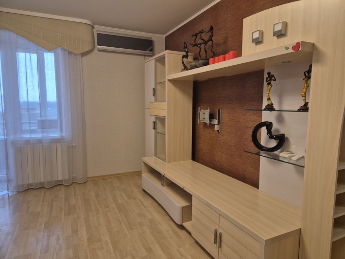 Сучасна 2х кімнатна квартира , з індивідуальним опаленням, - фото 1