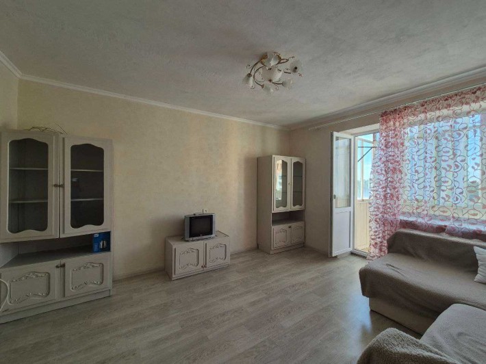 Біля Центру м-н Океан сдається 3-х кім кв-ра 9/9п  Світло не вимикають - фото 1