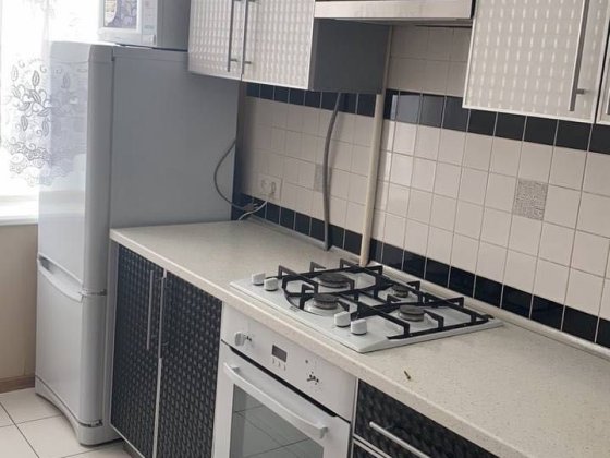 Сдам 2х комнатную квартиру на Дзержинке