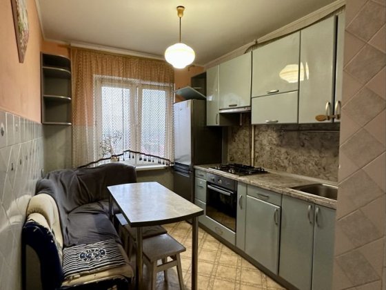 Оренда трикімнатної квартири на Вербовій Рівне