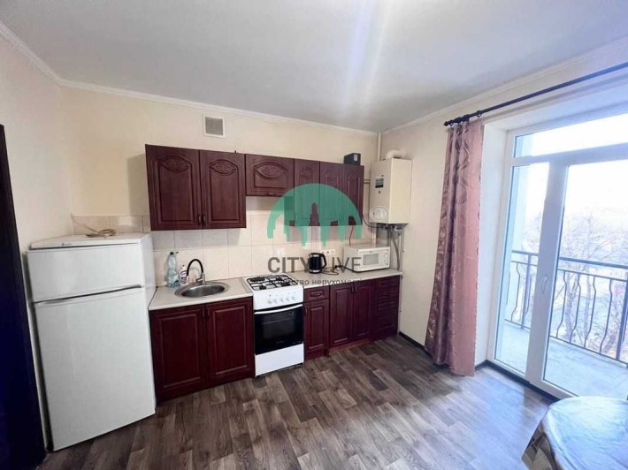 Оренда 1-кім квартири Коновальця, індив.опалення (П) - фото 1