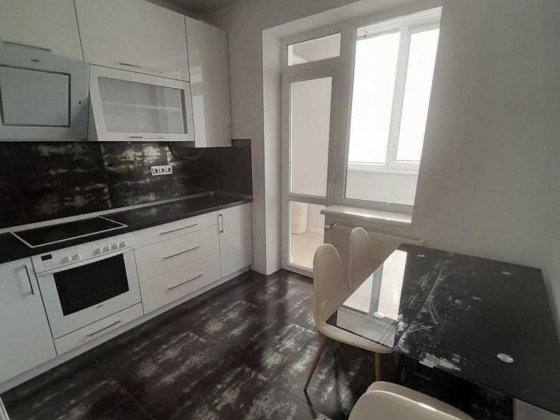 3 кімнатна квартира в оренду Ивано-Франковск