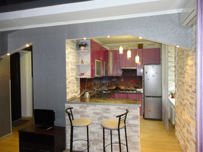 Аренда 1к квартиры студии на Стреле - фото 1