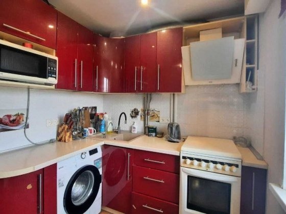 Сдам 2-х кімнатну квартиру біля трк Київ 4/9цегл ремонт меблі техніка Полтава