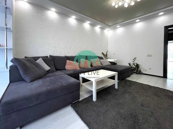 Сучасна 2-кімнатна квартира в Центрі! Стометрівка (38) Ивано-Франковск