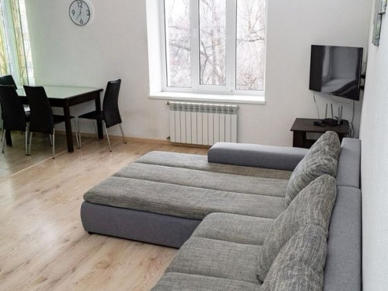 4-кімнатна кв., 96-й квартал, 17 тис.грн., автономка, власник