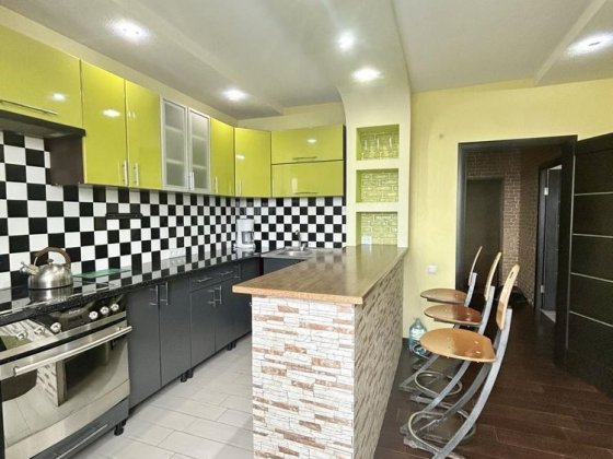 Оренда просторої 1к квартири в центрі міста Рівне