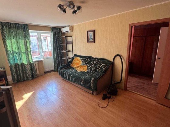 Здається в оренду квартира р-н Центр Полтава