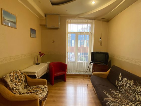 Здам 2-кімнатну квартиру в центрі