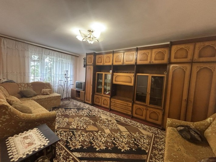 Оренда 2 кімн квартири на Дружбі - фото 1