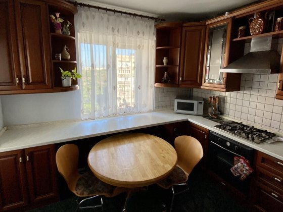 Сдам 3к Новоместенская с ремонтом мебелью и техникой Суми