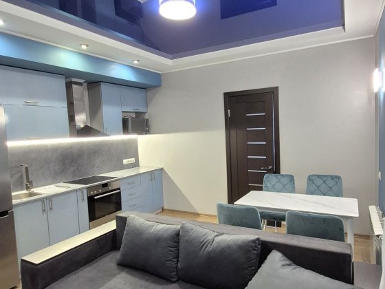 Оренда новобудови біля центру Рівне