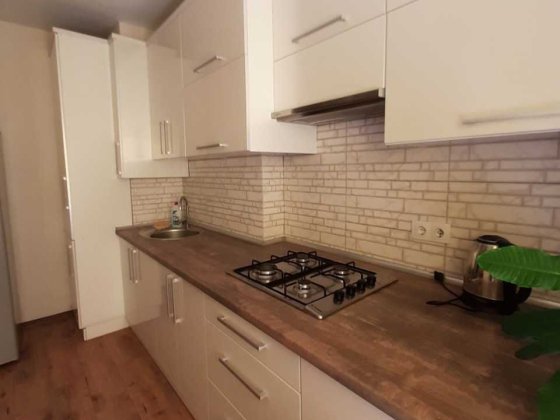 Оренда 1о квартира Центр, біля парку Шевченка, можна на короткий терм. Ровно