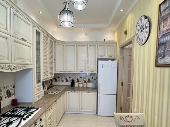 1-к Центр, Закрытый двор