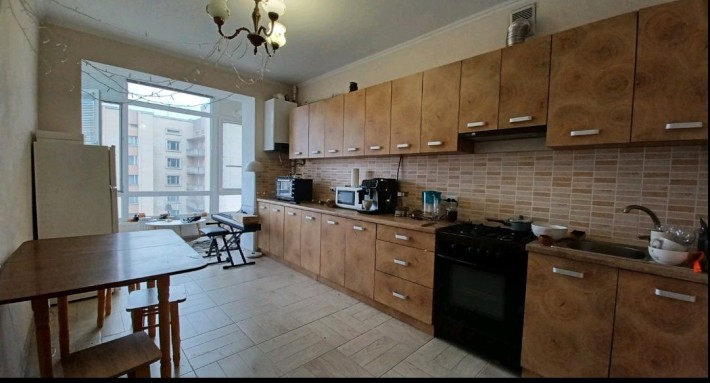 Здається простора  1км квартира біля парку !!! - фото 1