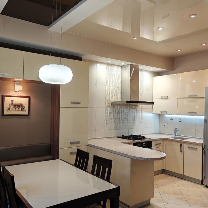 Новобудова на Подолі 92 м2 - фото 1