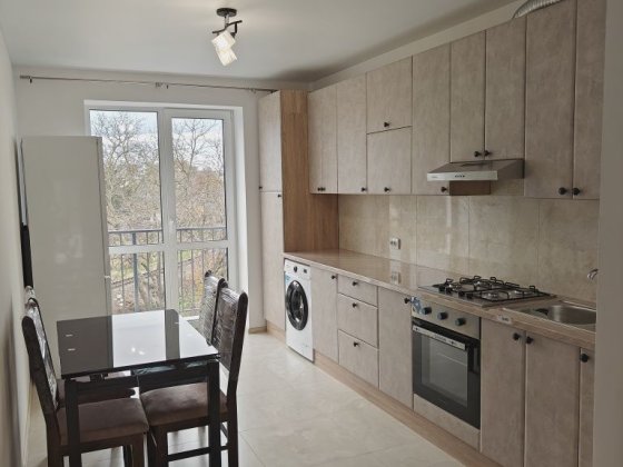 Оренда 1 кімнатна. Біля автовокзалу Тернополь