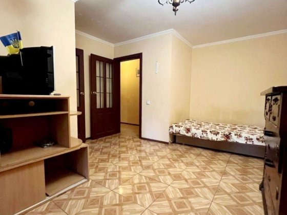 Здам 2кмн квартиру по вул.Троїцька