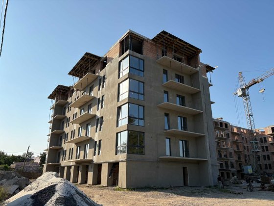 продам 1-но кімнатну квартиру Коломия