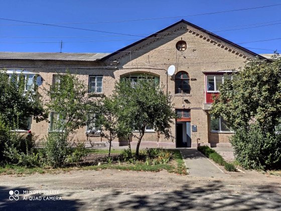 продам 2 комнаты в четырехкомнатной квартире в Чугуеве Чугуев