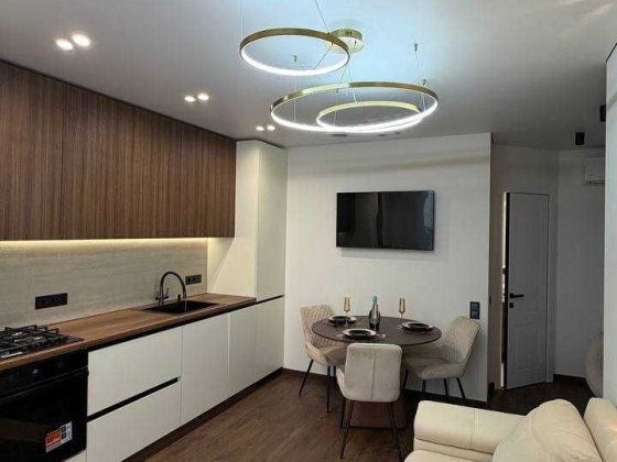 Продаю стильну 1-кімнатну квартиру в центрі Family Plaza Ивано-Франковск