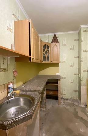 Кімната у гуртожитку з власною кухнею - фото 1