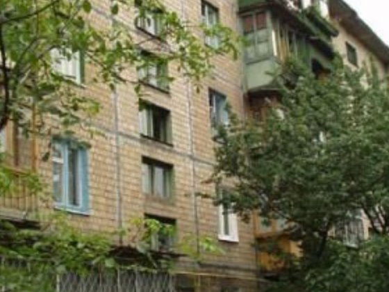 Продам 1/4 у 3-кімнатній квартирі Киев