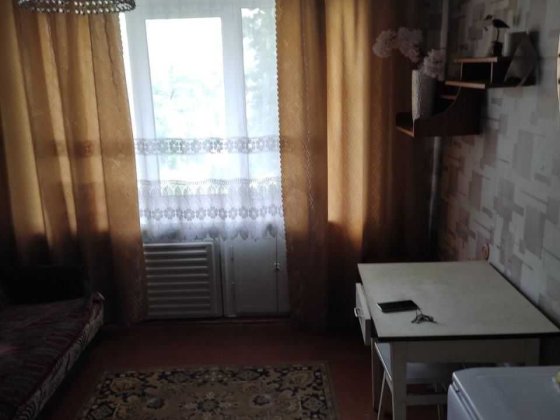 Кімната в гуртожитку на Самоквасова Чернигов