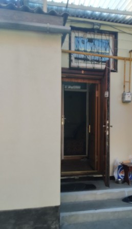 Продам недорого 2-х кімнатну квартиру - фото 1