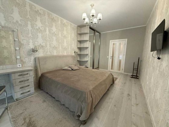 оренда 2 кім квартира поруч ТЦ Арсен. перша здача. Івано-Франківськ