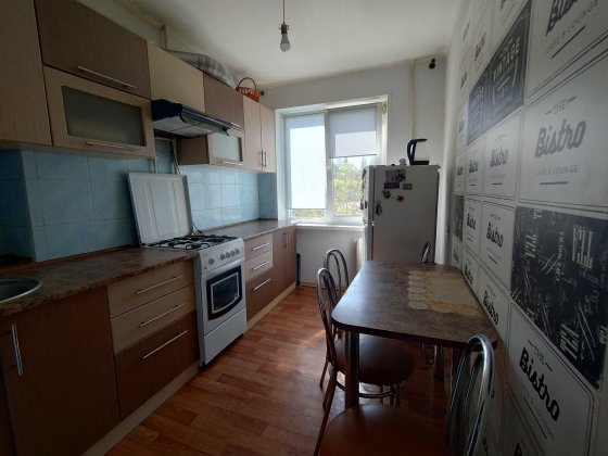 Оренда 2к квартири Космонавтів Кривий Ріг