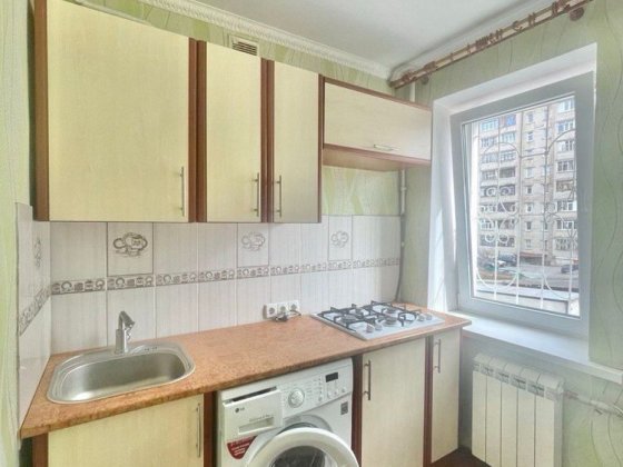 1-кімн. в Центрі з ремонтом, меблями і технікою