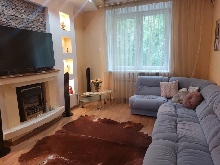 Здам 3 кімнатну квартиру з АО в центрі - фото 1