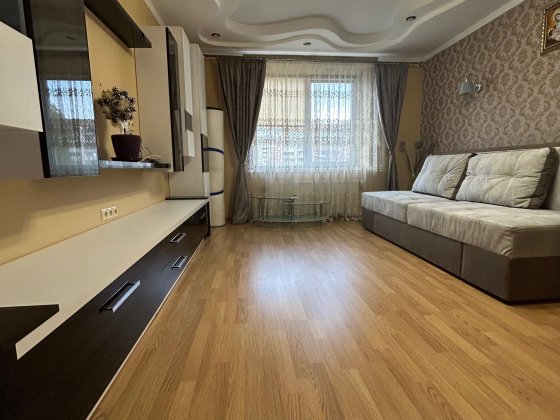 Оренда 2-х.кім Вербицького68м7/10ц і/о.є/р.меблі.техніка-400дол Тернополь