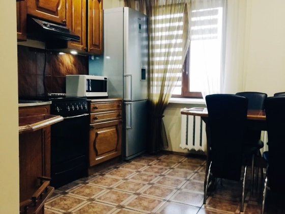 # Здам 3 кім.квартиру в самому Центрі міста