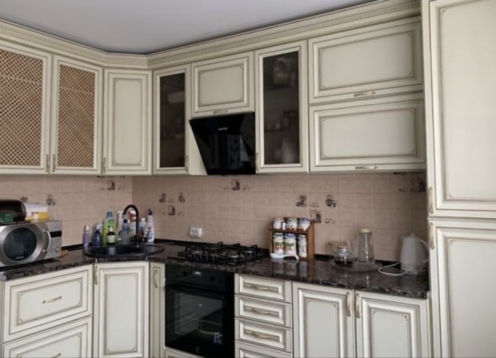 Довгострокова оренда 2 кімнатної квартири на Площі Ринок - фото 1