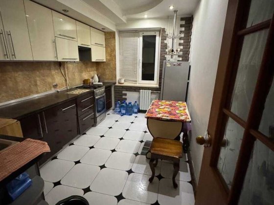 Здам в оренду 3 кімнатну квартиру район САди 2 Полтава