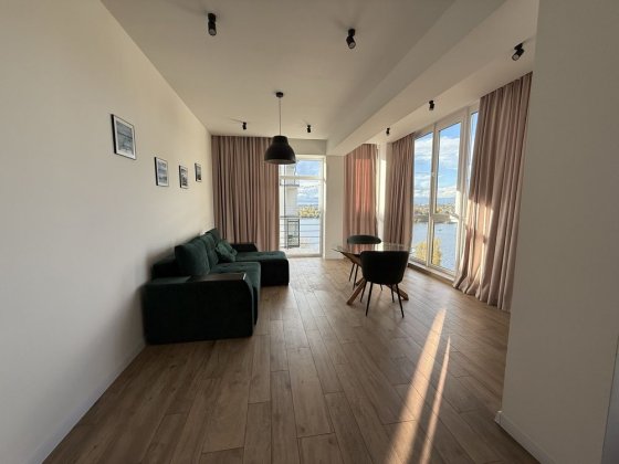 Здам видову квартиру біля озера Ровно