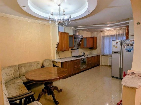 Здаю 3 к кв по Галицький (р-н Центра) Новобудова.Євроремонт. Ивано-Франковск