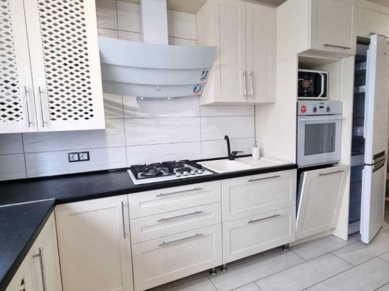 Оренда  3х Чорновола 91, ЖК"Щасливе" Рівне