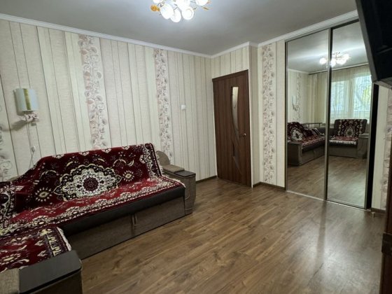 Свободна!Трешка на алмазном!Берем с животными! Полтава